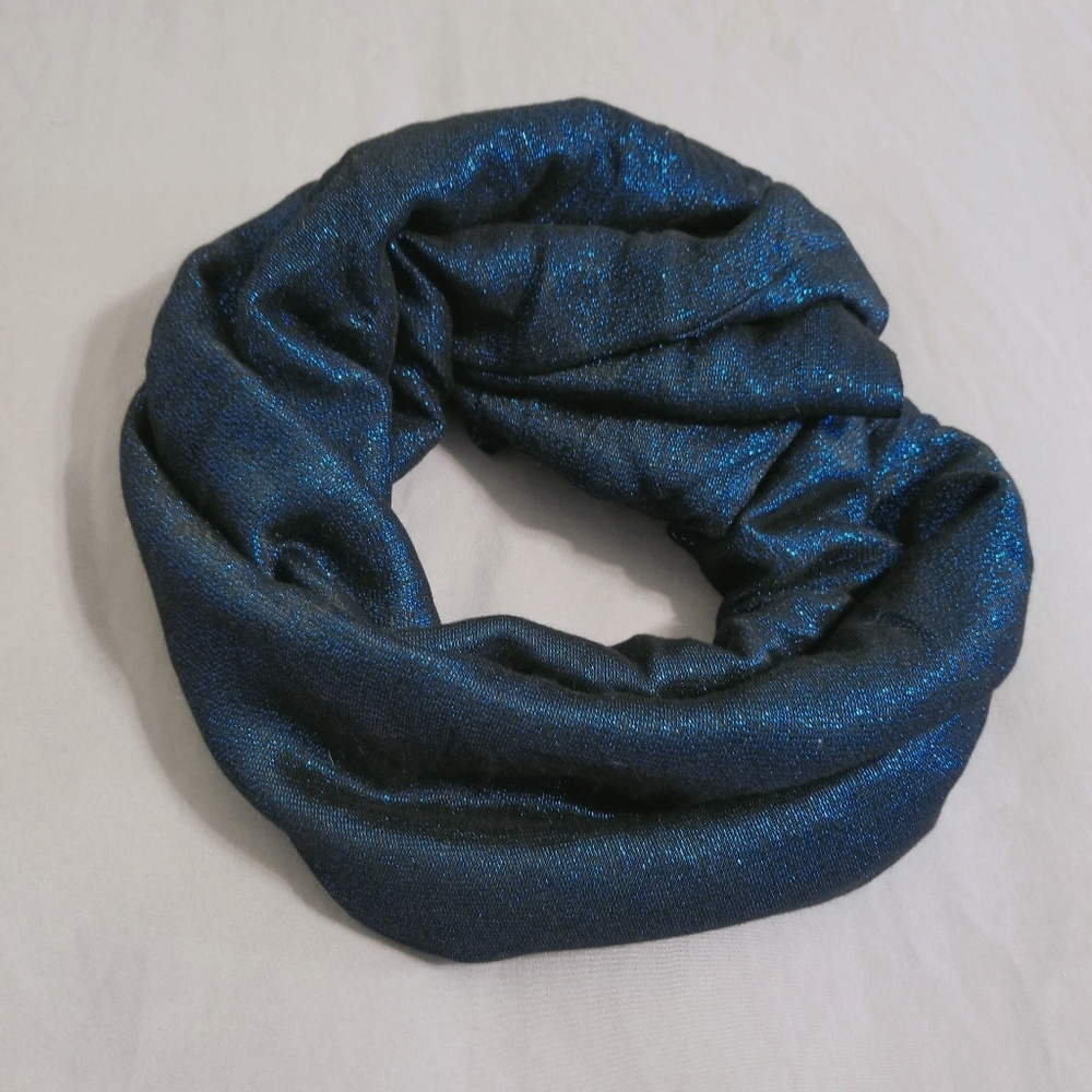 Blue beautiful infinity Express scarf